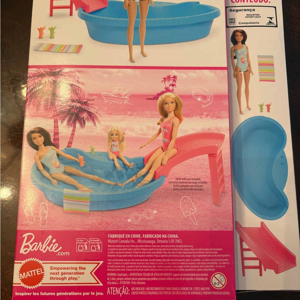 New Barbie Blue and Pink Pool Playset with Accessories